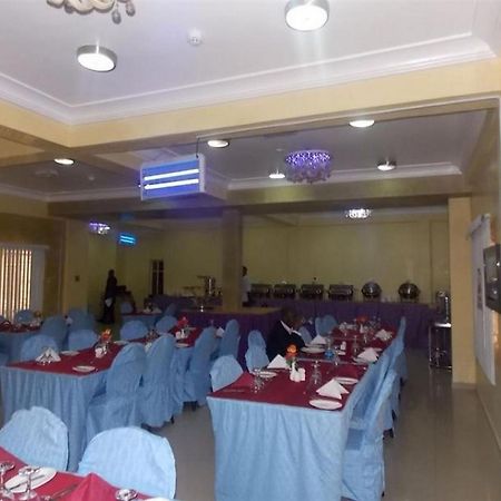 אבוג'ה Room In Lodge - Ayalla Hotels And Suites מראה חיצוני תמונה
